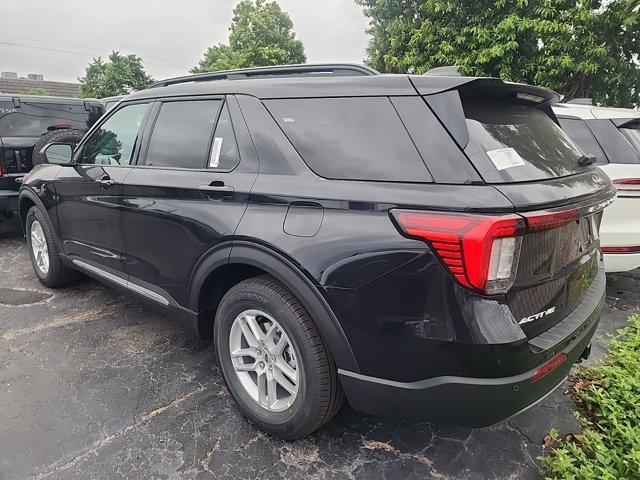 new 2025 Ford Explorer car, priced at $41,301