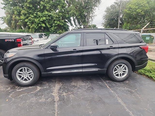 new 2025 Ford Explorer car, priced at $41,301