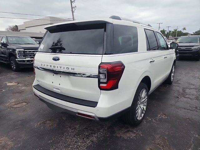 new 2024 Ford Expedition car, priced at $69,016