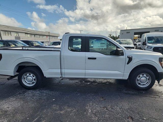 new 2024 Ford F-150 car, priced at $41,035