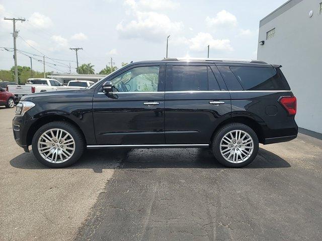 new 2024 Ford Expedition car, priced at $65,000