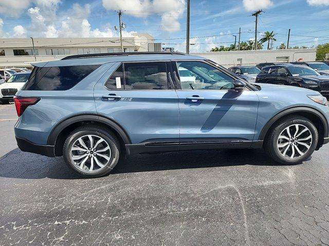 new 2025 Ford Explorer car, priced at $44,662