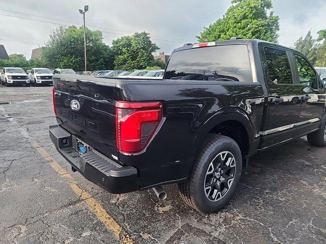 new 2024 Ford F-150 car, priced at $43,385