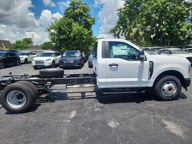 new 2024 Ford F-350 car, priced at $53,175