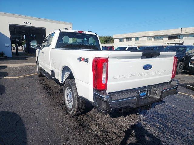 new 2024 Ford F-250 car, priced at $49,675