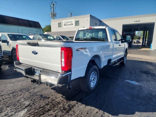 new 2024 Ford F-250 car, priced at $49,675