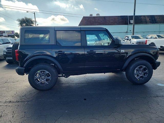 new 2024 Ford Bronco car, priced at $44,556