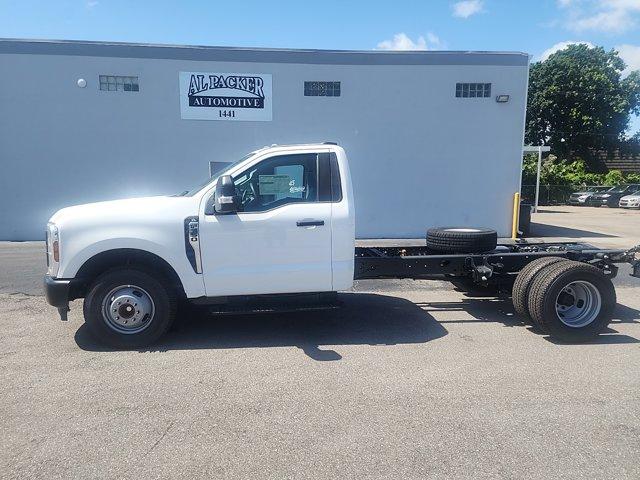 new 2024 Ford F-350 car, priced at $53,175