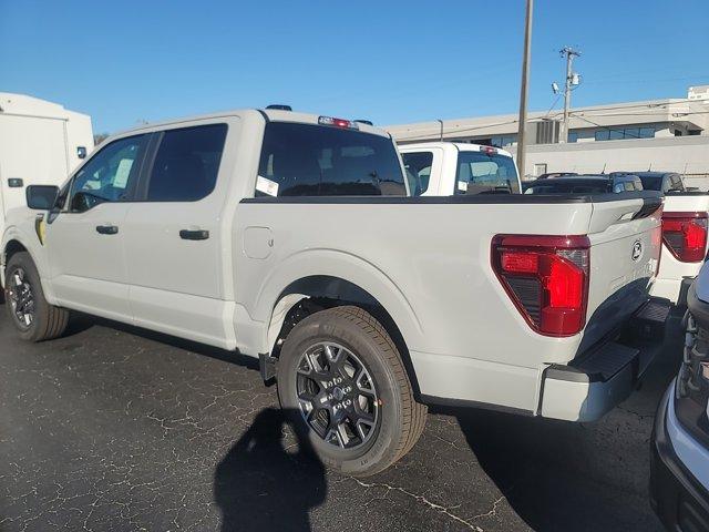 new 2024 Ford F-150 car, priced at $43,510