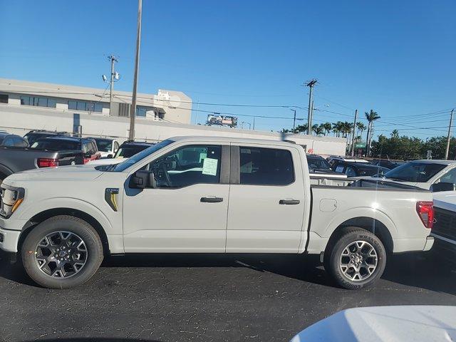 new 2024 Ford F-150 car, priced at $43,510