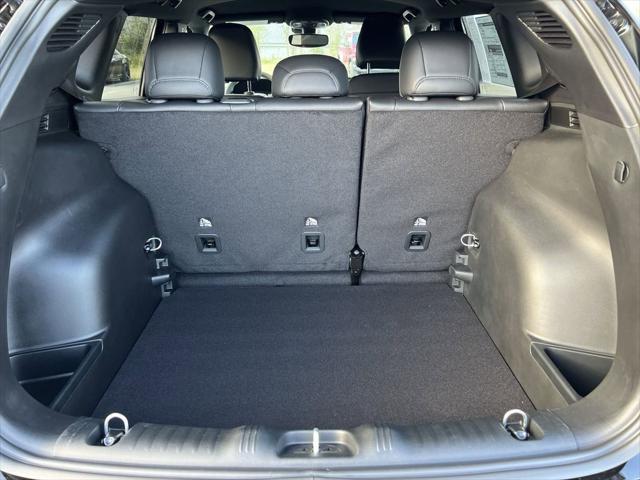 new 2025 Jeep Compass car, priced at $25,000