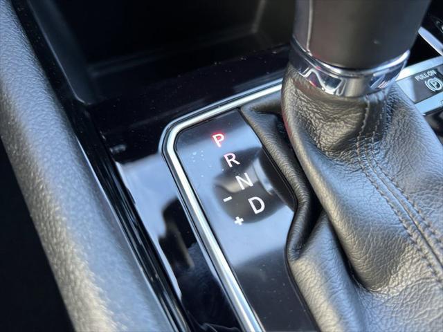new 2025 Jeep Compass car, priced at $25,000