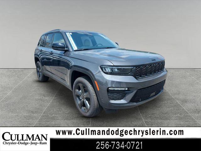 new 2025 Jeep Grand Cherokee car, priced at $48,000
