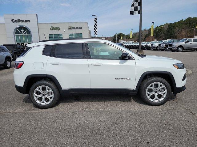 new 2025 Jeep Compass car, priced at $29,765