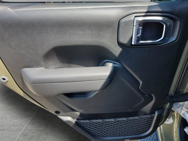 new 2025 Jeep Gladiator car, priced at $37,000
