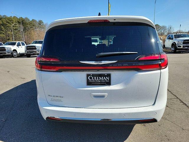 new 2025 Chrysler Pacifica car, priced at $51,965