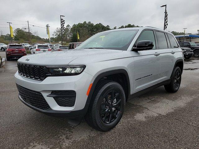 new 2024 Jeep Grand Cherokee car, priced at $46,275