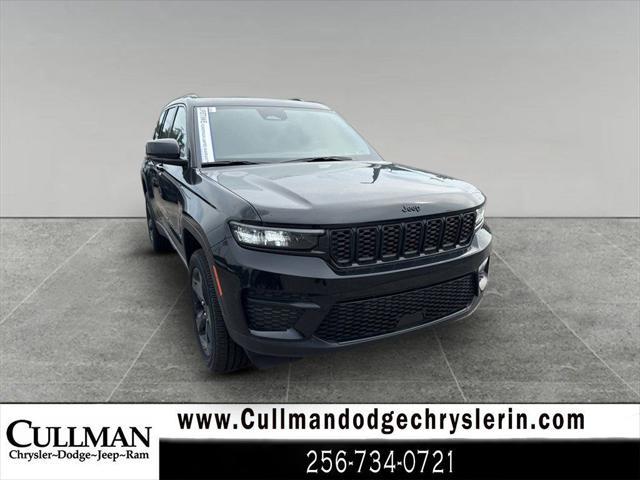 new 2025 Jeep Grand Cherokee car, priced at $39,000