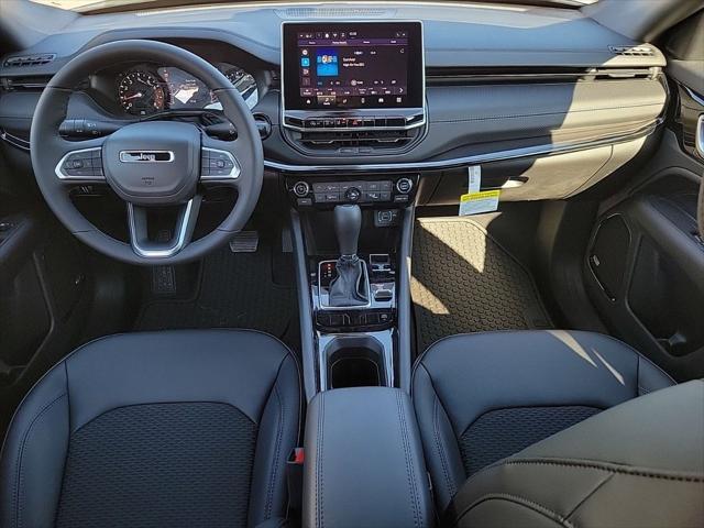 new 2025 Jeep Compass car, priced at $29,000