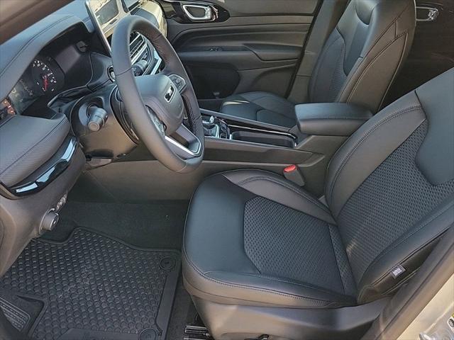 new 2025 Jeep Compass car, priced at $29,000