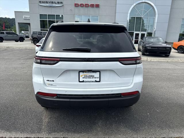 new 2025 Jeep Grand Cherokee car, priced at $42,500