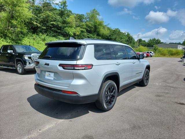 new 2025 Jeep Grand Cherokee L car, priced at $38,000