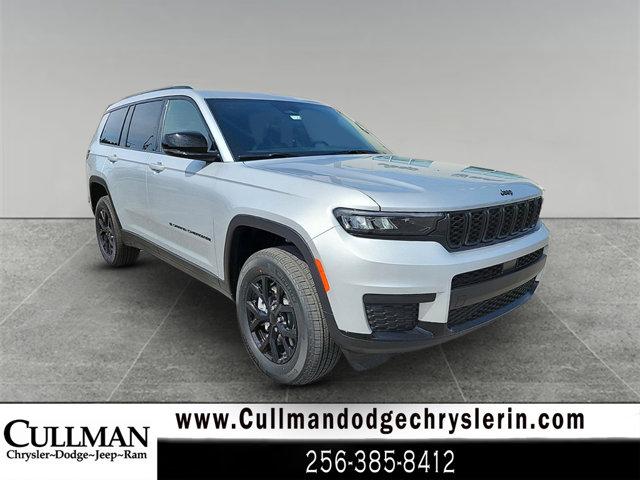 new 2025 Jeep Grand Cherokee L car, priced at $38,000