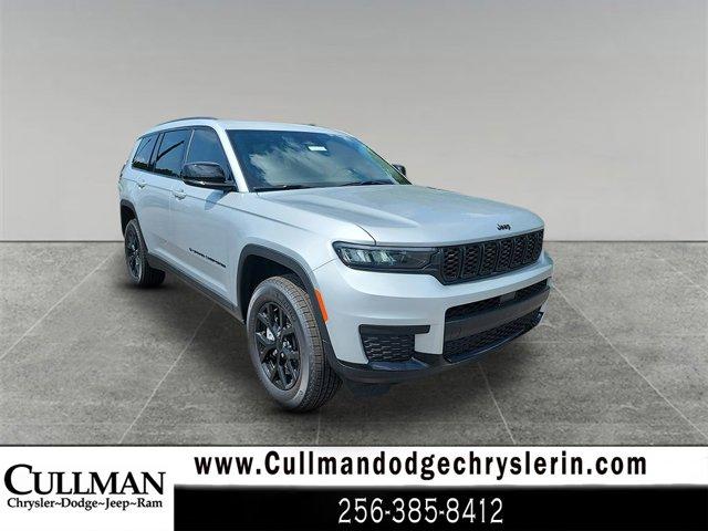 new 2025 Jeep Grand Cherokee L car, priced at $38,000