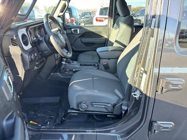 new 2025 Jeep Wrangler car, priced at $47,000