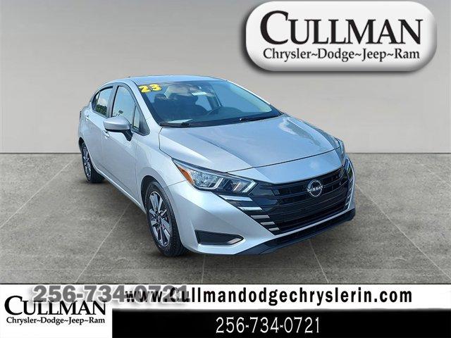 used 2023 Nissan Versa car