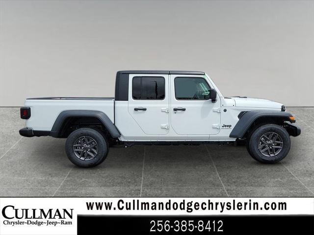 new 2025 Jeep Gladiator car, priced at $37,000