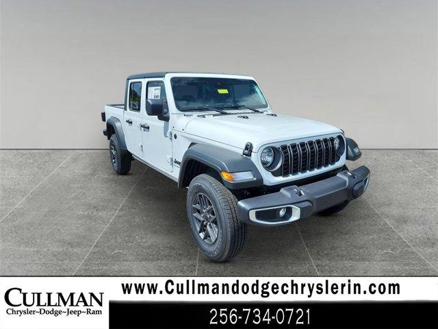 new 2025 Jeep Gladiator car, priced at $37,000