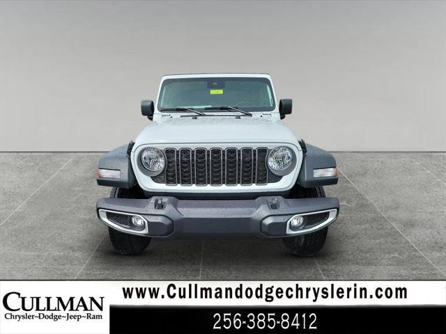 new 2025 Jeep Gladiator car, priced at $37,000