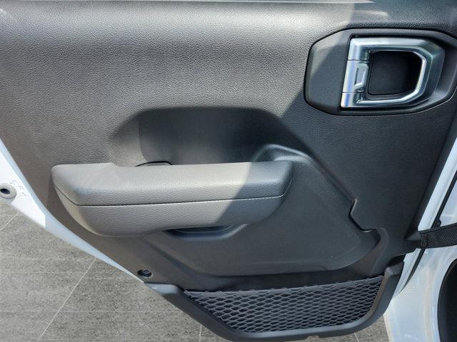 new 2025 Jeep Gladiator car, priced at $37,000