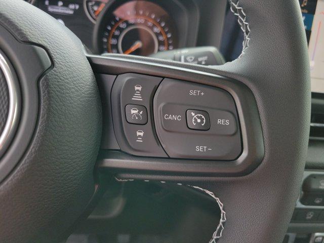 new 2025 Jeep Gladiator car, priced at $46,955
