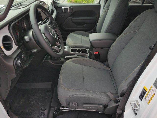 new 2025 Jeep Gladiator car, priced at $46,955