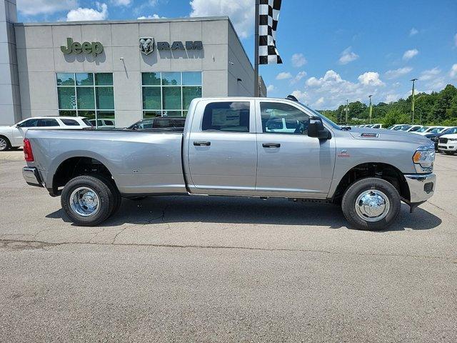 new 2024 Ram 3500 car, priced at $77,675