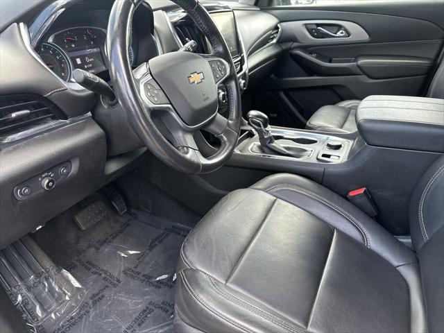 used 2021 Chevrolet Traverse car, priced at $28,990