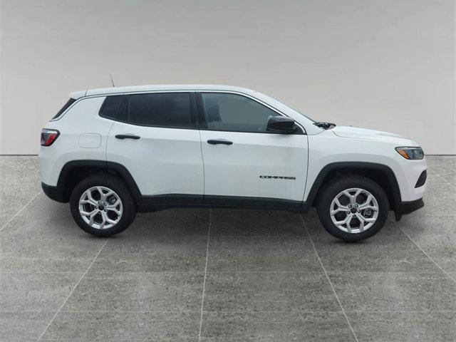 new 2025 Jeep Compass car, priced at $25,000