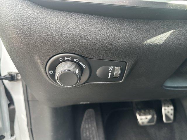 new 2025 Jeep Compass car, priced at $26,000