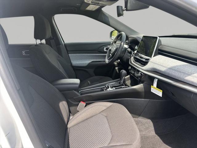 new 2025 Jeep Compass car, priced at $25,000