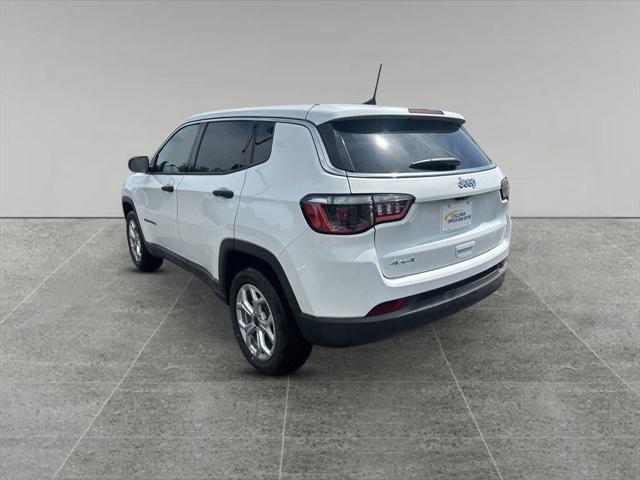 new 2025 Jeep Compass car, priced at $25,000