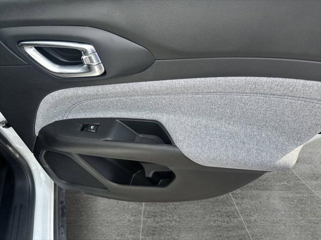 new 2025 Jeep Compass car, priced at $25,000