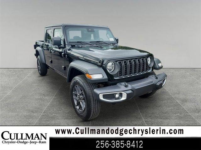 new 2025 Jeep Gladiator car, priced at $47,550