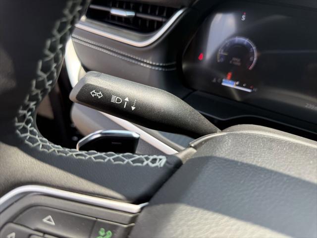 new 2025 Jeep Grand Cherokee car, priced at $41,000
