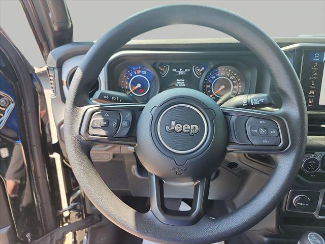 new 2025 Jeep Gladiator car, priced at $36,500