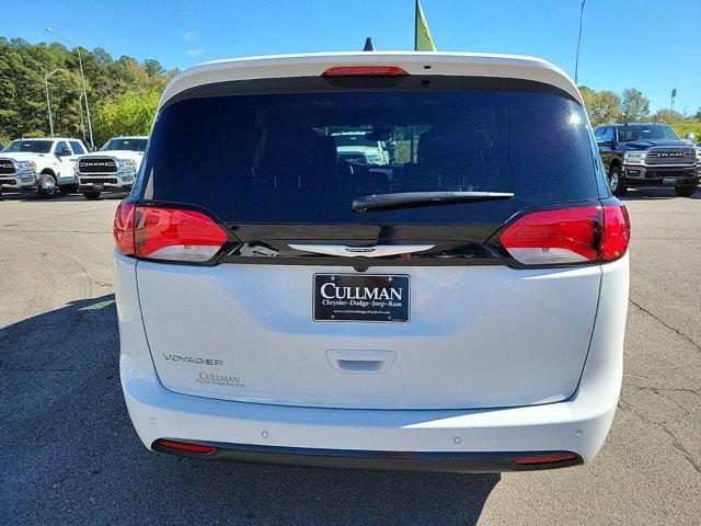 new 2025 Chrysler Voyager car, priced at $40,190