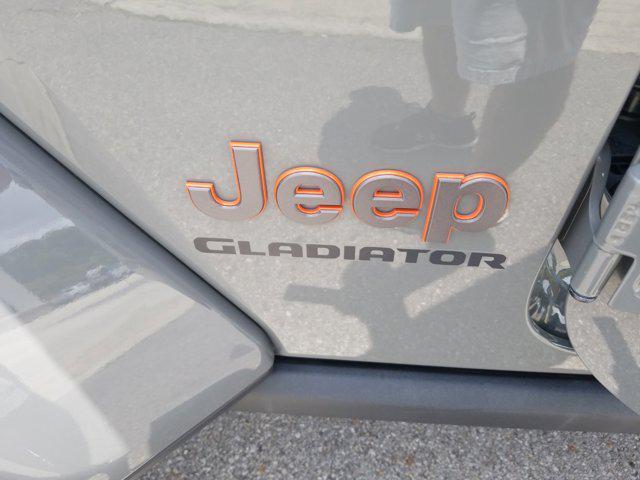 used 2021 Jeep Gladiator car, priced at $37,838