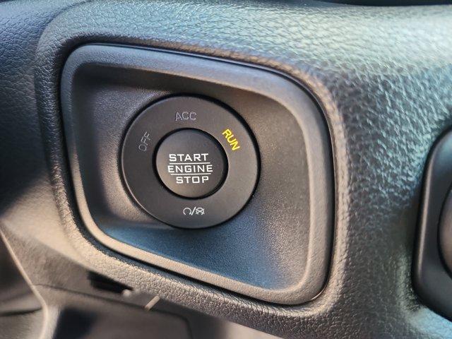 new 2025 Jeep Gladiator car, priced at $44,680