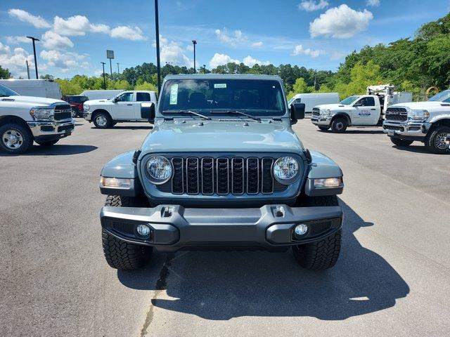 new 2025 Jeep Gladiator car, priced at $44,680